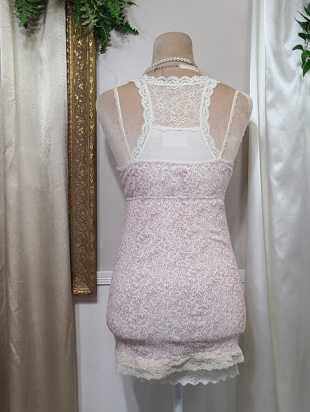 ♡ Y2K ♡ Abercrombie Burgundy Floral Lace Button Front Babydoll Cami Tank Top - Picture 5 of 9